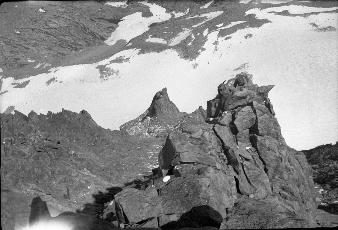 希少　People of the Black Mountains 2 希少 People of the Black Mountains 2 希少 People of the